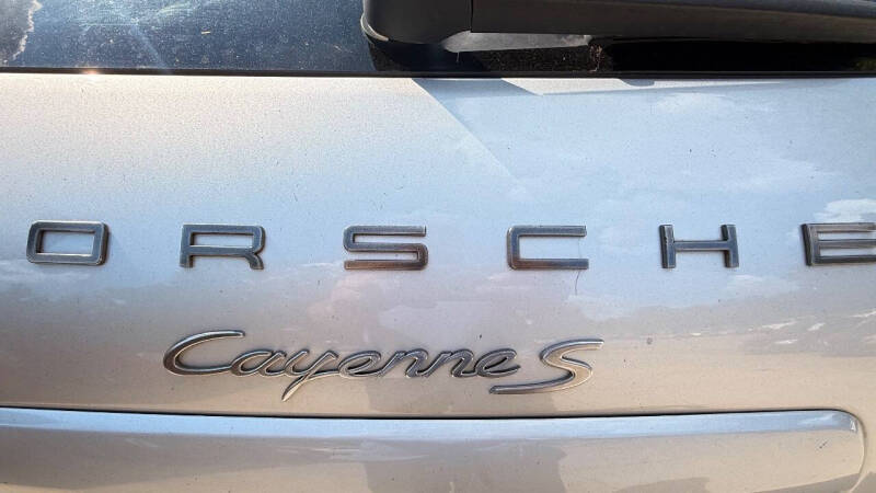 2011 Porsche Cayenne S Hybrid