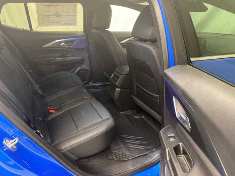 2026 Chevrolet Equinox EV LT 2