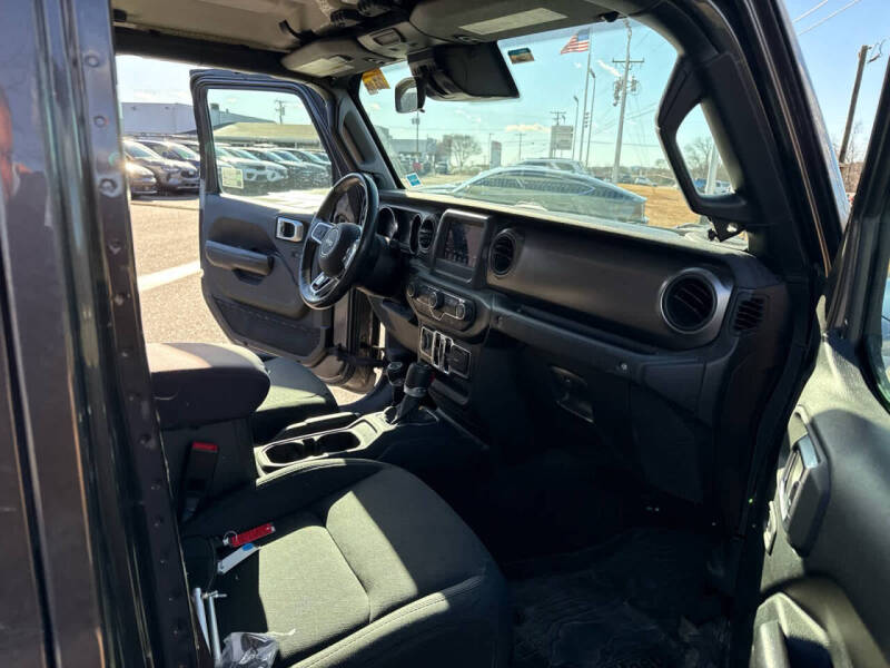 2020 Jeep Gladiator Sport S