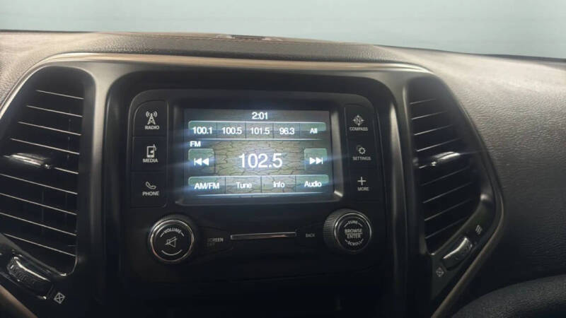 2017 Jeep Cherokee Sport Altitude
