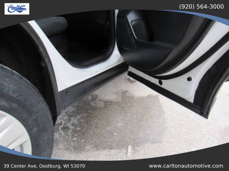 2020 Toyota RAV4 Hybrid LE