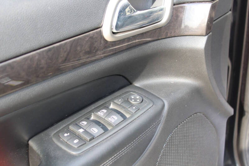 2012 Jeep Grand Cherokee Laredo X