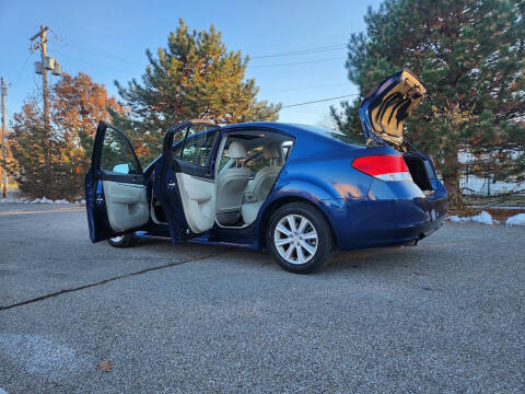 2011 Subaru Legacy 2.5i Premium
