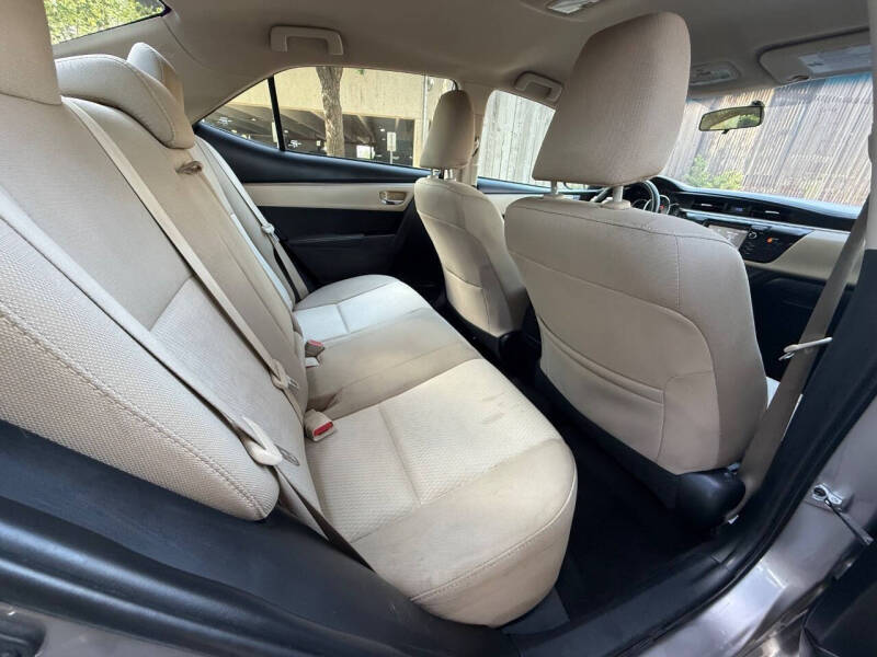 2016 Toyota Corolla LE