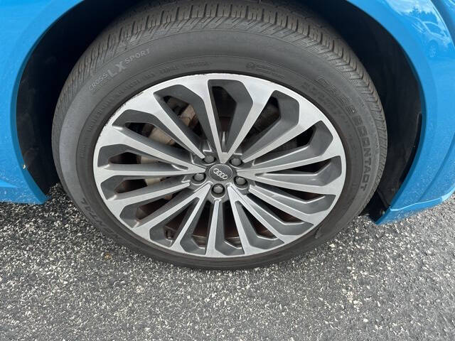 2019 Audi e-tron quattro Prestige