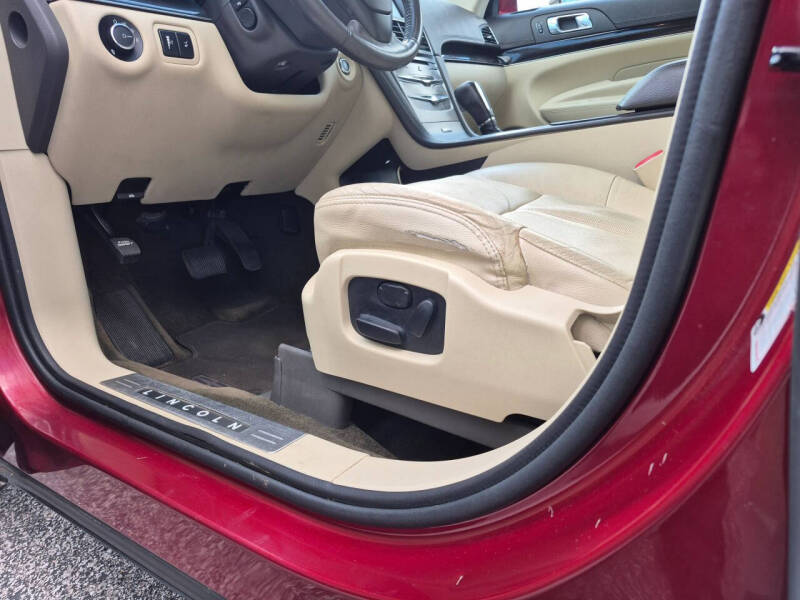 2014 Lincoln MKT Ecoboost