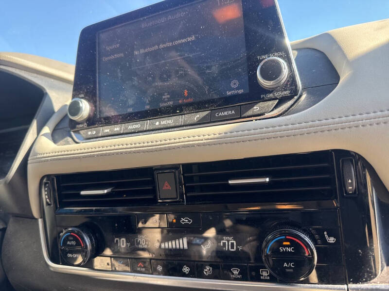 2021 Nissan Rogue SL