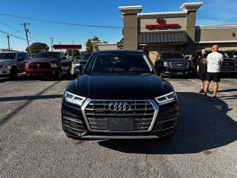 2018 Audi Q5 2.0T quattro Premium Plus