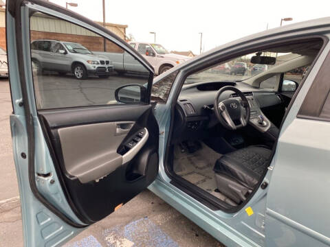 2013 Toyota Prius Plug-in Hybrid