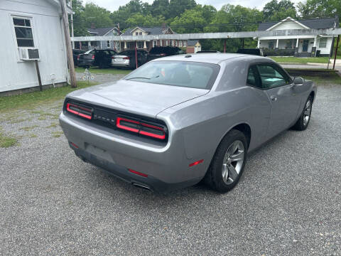 2016 Dodge Challenger SXT