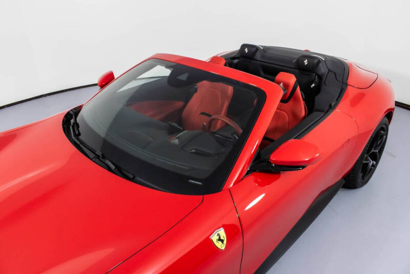 2024 Ferrari Roma Spider