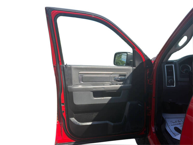 2013 RAM 1500 SLT