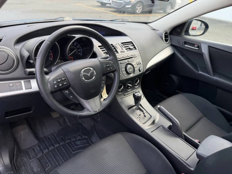 2012 Mazda MAZDA3 i Touring