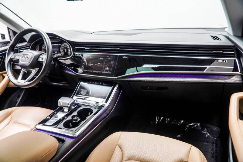 2021 Audi Q8 quattro Prestige 55 TFSI