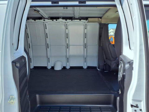2026 Chevrolet Express 2500
