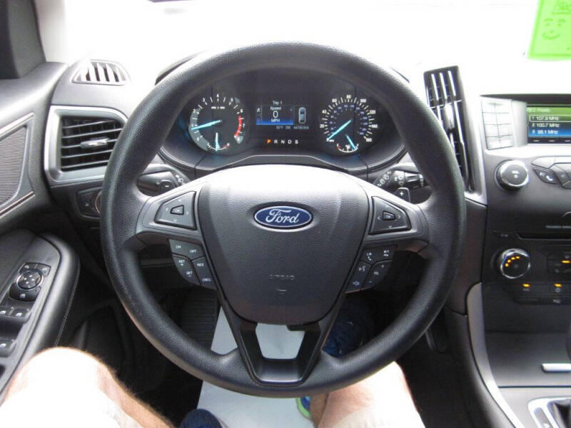 2018 Ford Edge SE