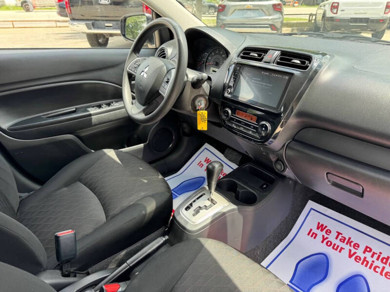 2024 Mitsubishi Mirage ES