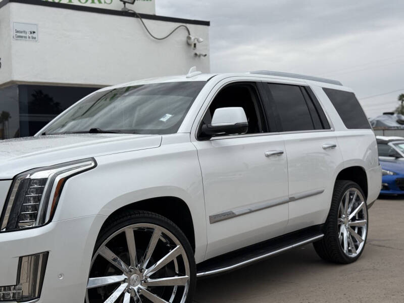 2020 Cadillac Escalade Luxury