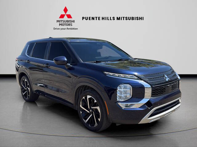 2022 Mitsubishi Outlander SE