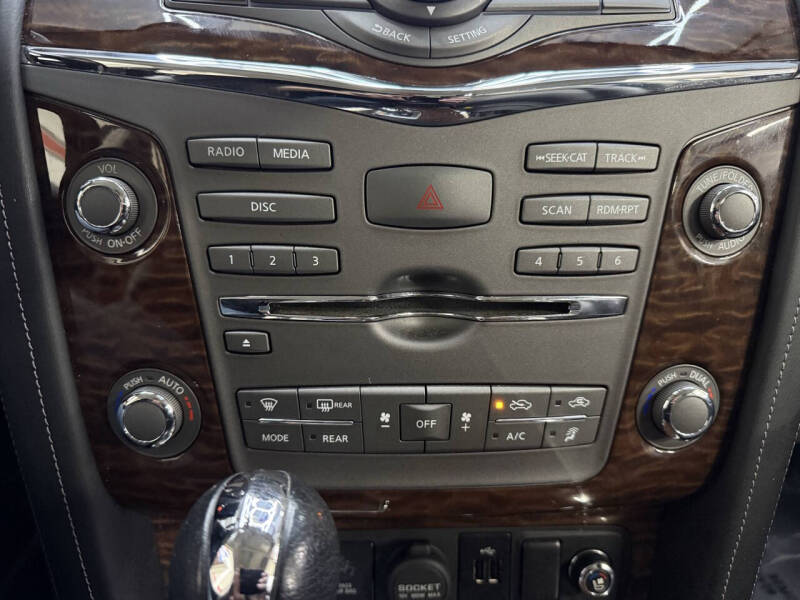 2019 Nissan Armada Platinum