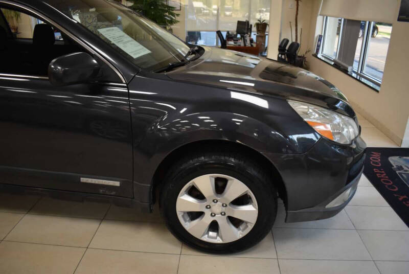 2011 Subaru Outback 2.5i Premium