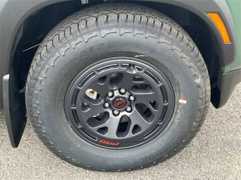 2025 Nissan Frontier PRO-X