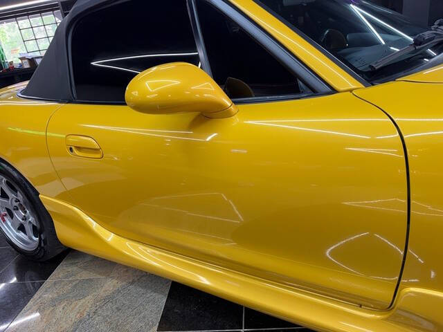 2002 Mazda MX-5 Miata SE