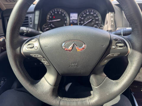 2018 Infiniti Q70 3.7 Luxe