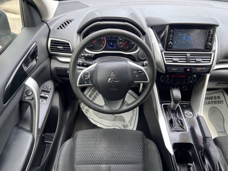 2020 Mitsubishi Eclipse Cross ES