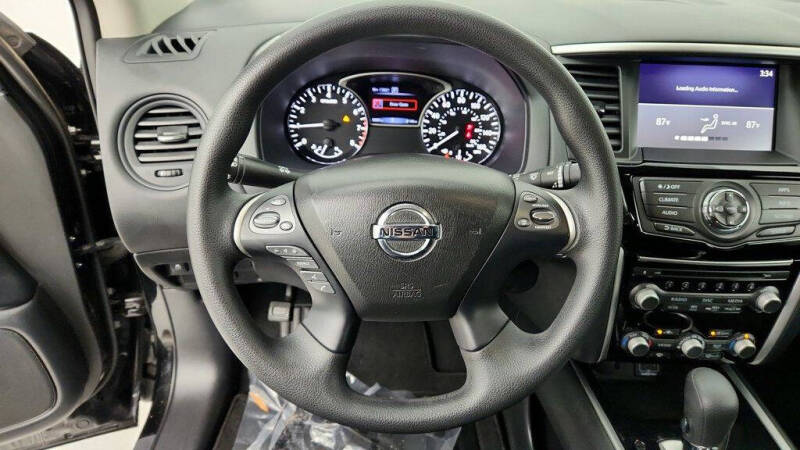 2020 Nissan Pathfinder S