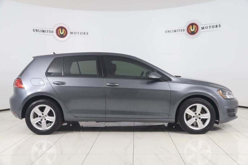 2017 Volkswagen Golf TSI Wolfsburg Edition