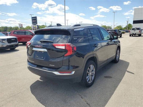 2024 GMC Terrain SLT