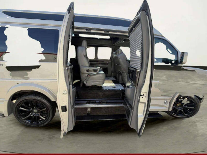 2021 Chevrolet Express LS 2500