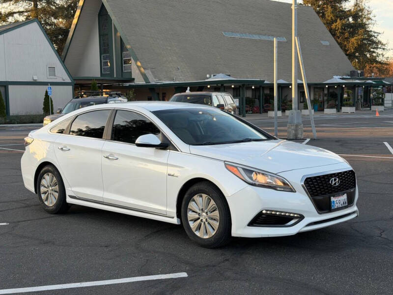 2016 Hyundai Sonata Hybrid SE
