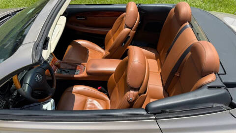 2004 Lexus SC 430