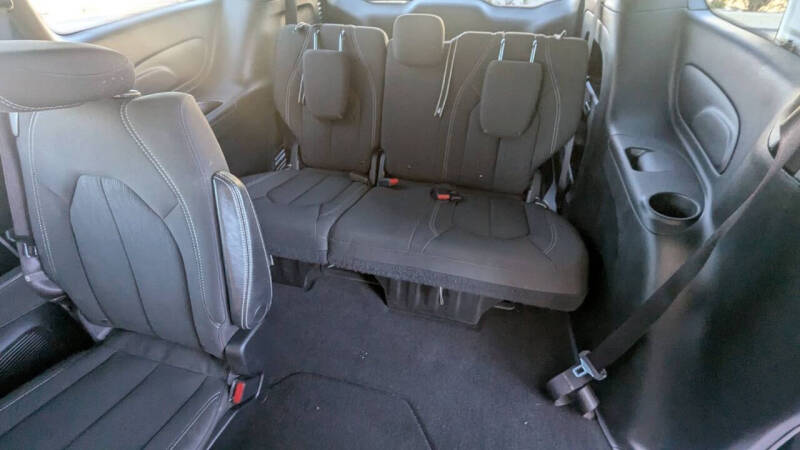 2018 Chrysler Pacifica Touring Plus