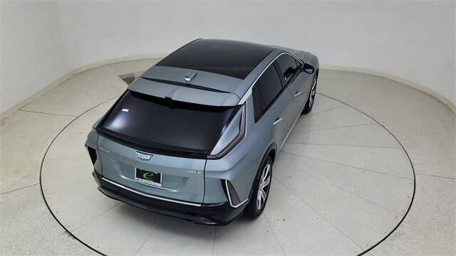 2024 Cadillac LYRIQ Tech