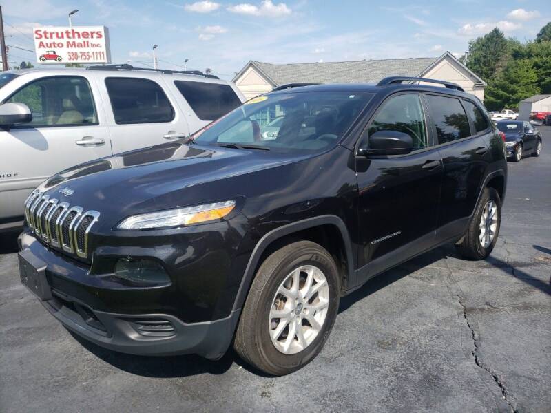 2016 Jeep Cherokee for sale at STRUTHERS AUTO MALL in Austintown OH