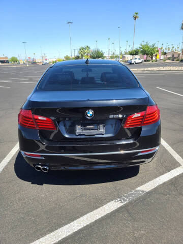 2016 BMW 5 Series 528i