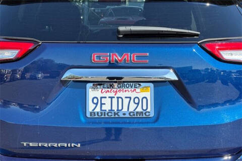 2022 GMC Terrain SLE