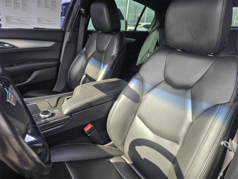 2021 Cadillac CT5 Luxury