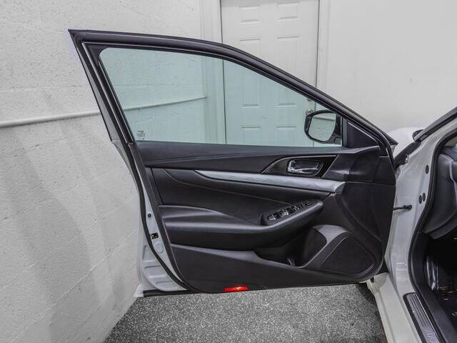 2017 Nissan Maxima