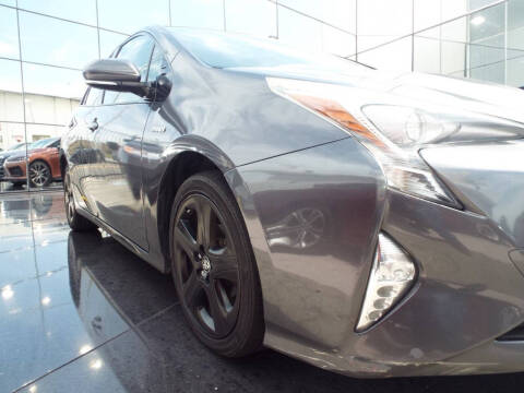 2016 Toyota Prius Three
