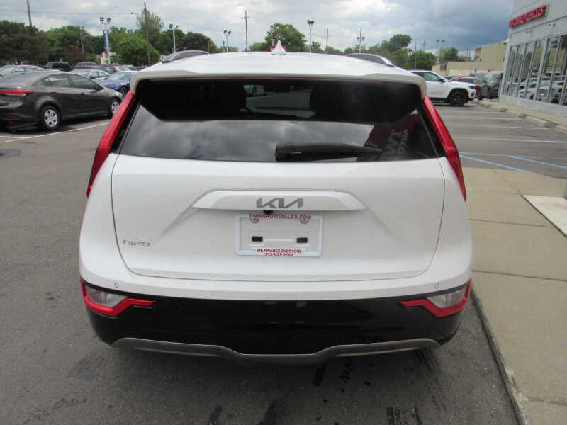 2024 Kia Niro EV Wind