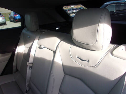 2023 Cadillac XT4 Premium Luxury