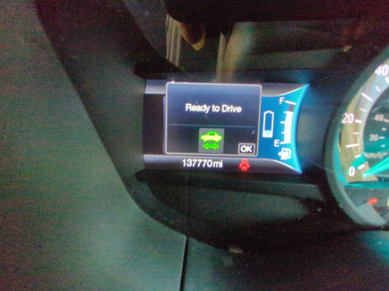 2017 Ford Fusion Hybrid SE