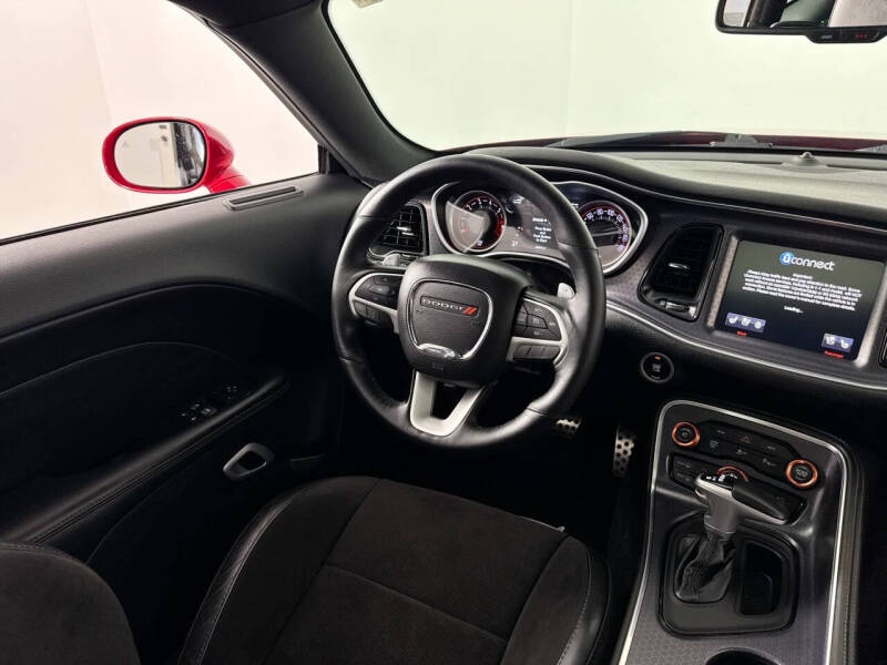 2016 Dodge Challenger R/T Scat Pack