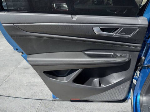 2024 Volkswagen Atlas Cross Sport SEL Premium R-Line 4Motion