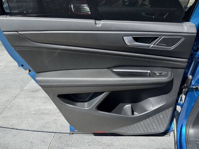 2024 Volkswagen Atlas Cross Sport SEL Premium R-Line 4Motion