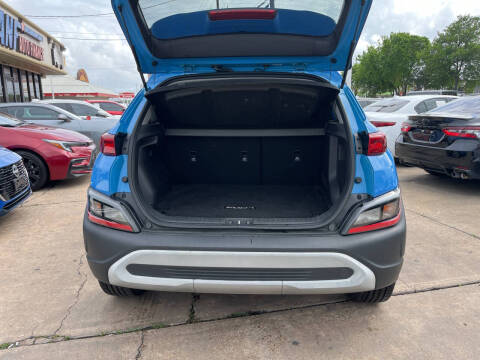 2022 Hyundai Kona SEL